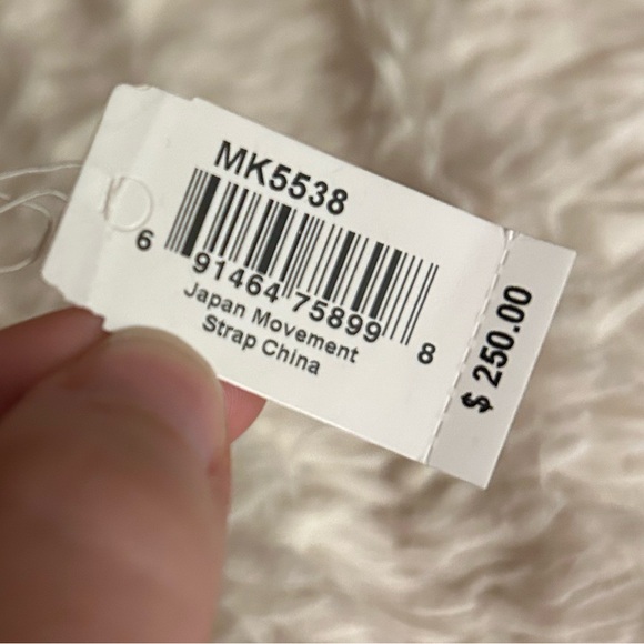 Michael Kors Women's Parker Chronograph Watch MK5538 - Picture 15 of 15